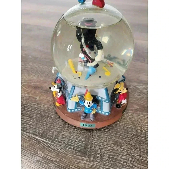 Disney 2000 Mickey Mouse Millennium Musical Water Globe 6400 As Time Goes By - Picture 3 of 6